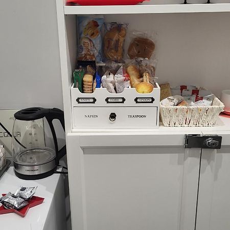 Giglio Rosso Panzió Bari Kültér fotó
